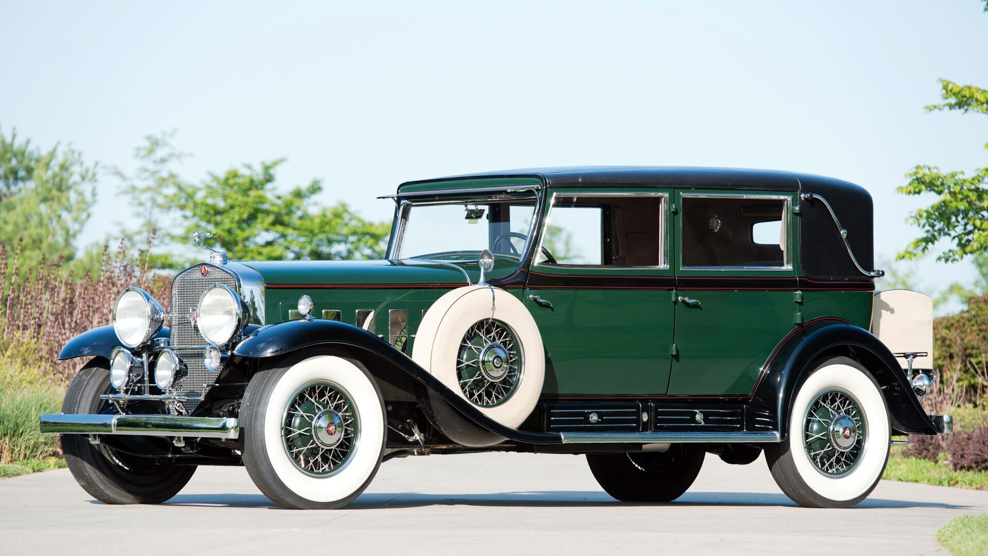 Puzzlopedia | Puzzle Cadillac V16 Madame X Sedan Cabriolet (1930)