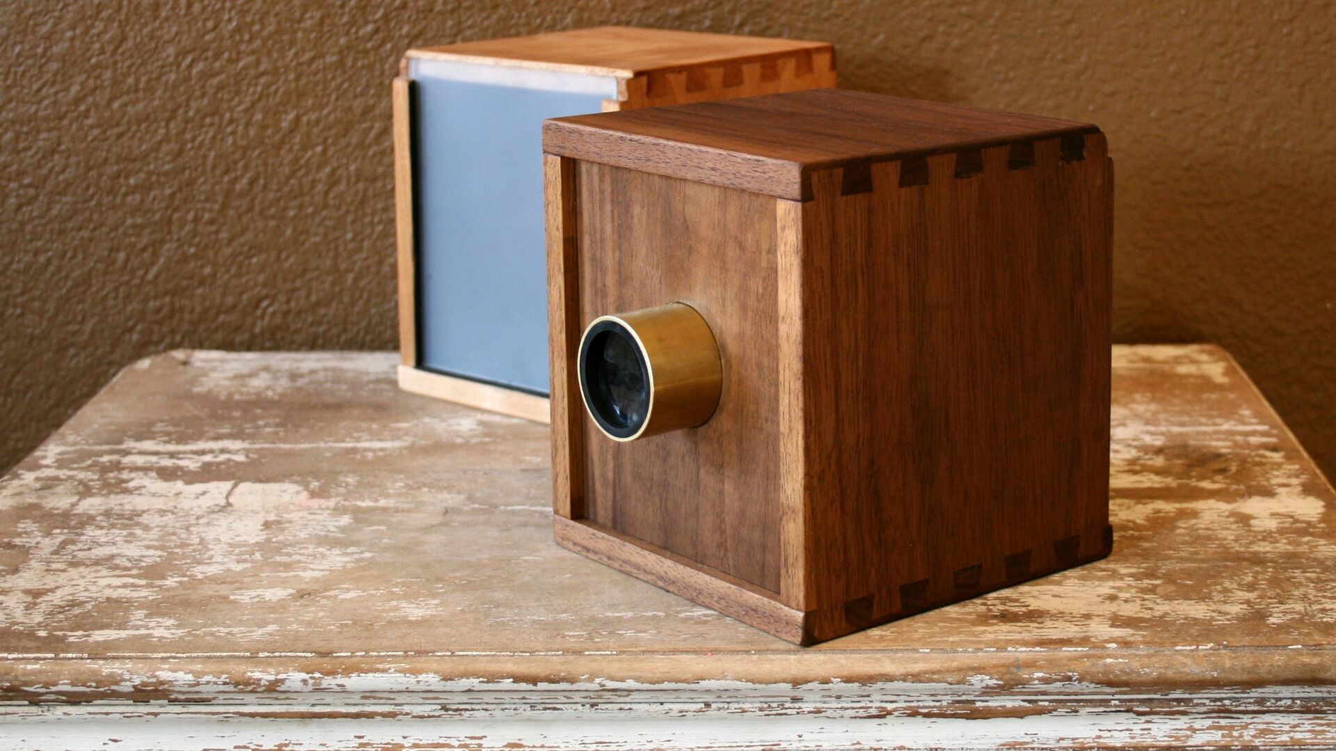 Puzzlopedia | Puzzle camera obscura