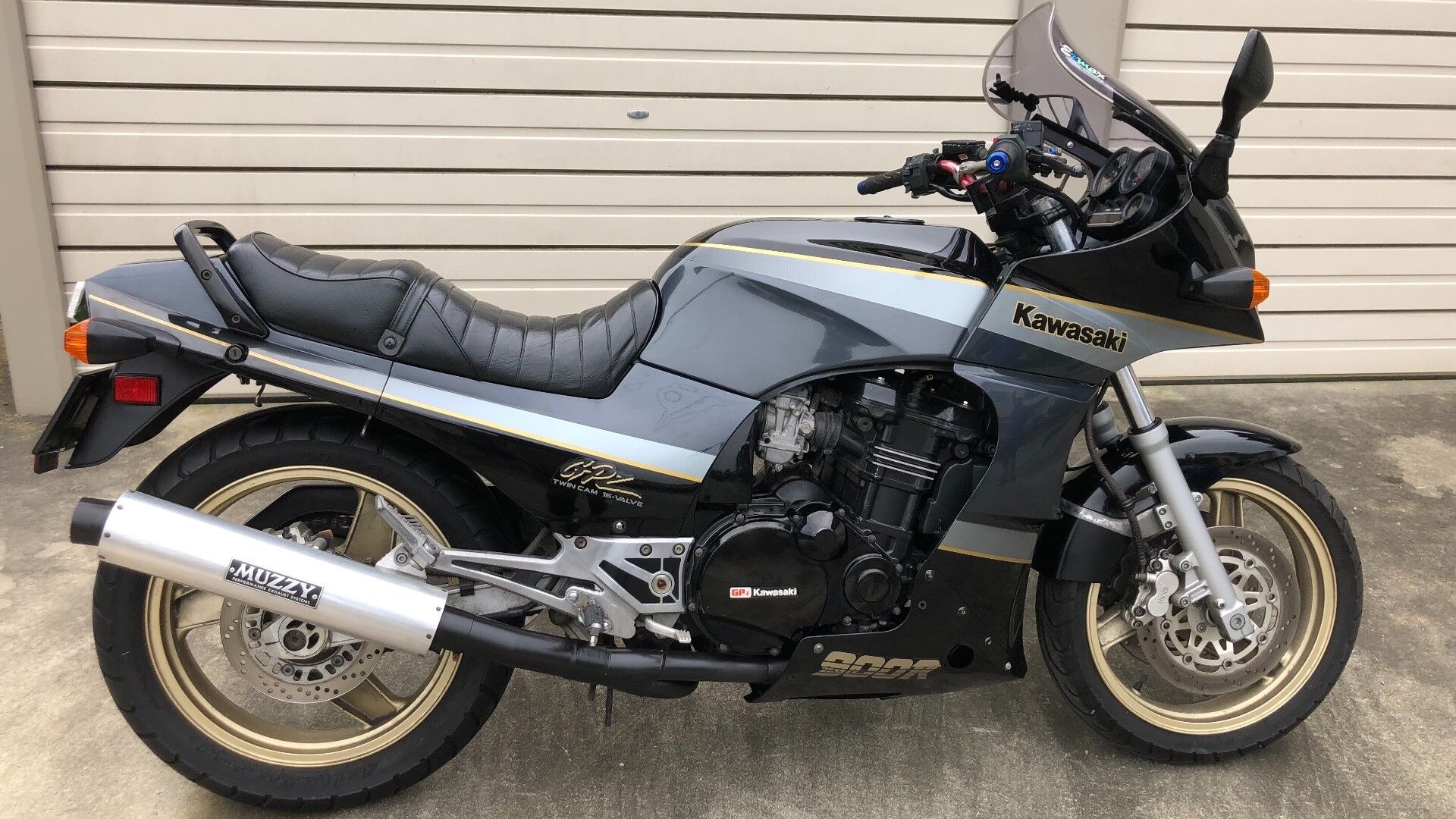 Puzzlopedia | Puzzle Kawasaki GPZ305