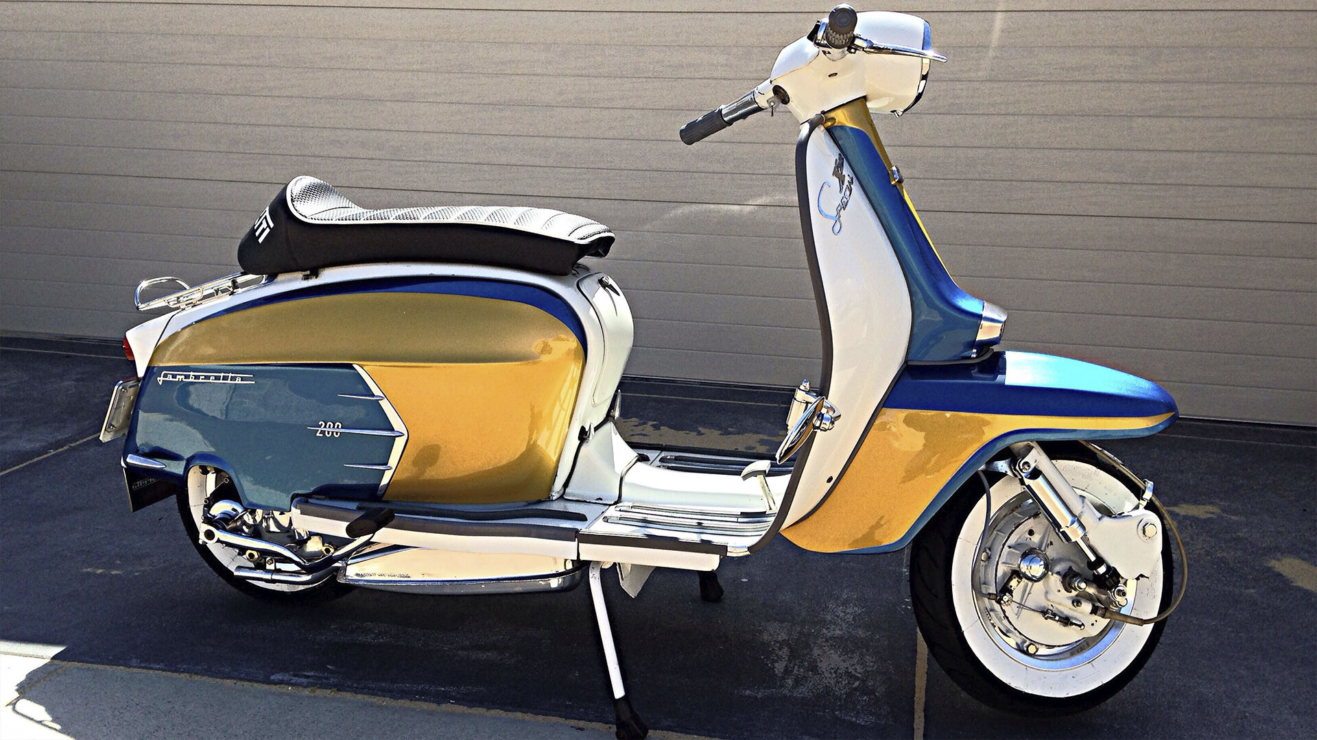 Puzzlopedia | Puzzle Lambretta