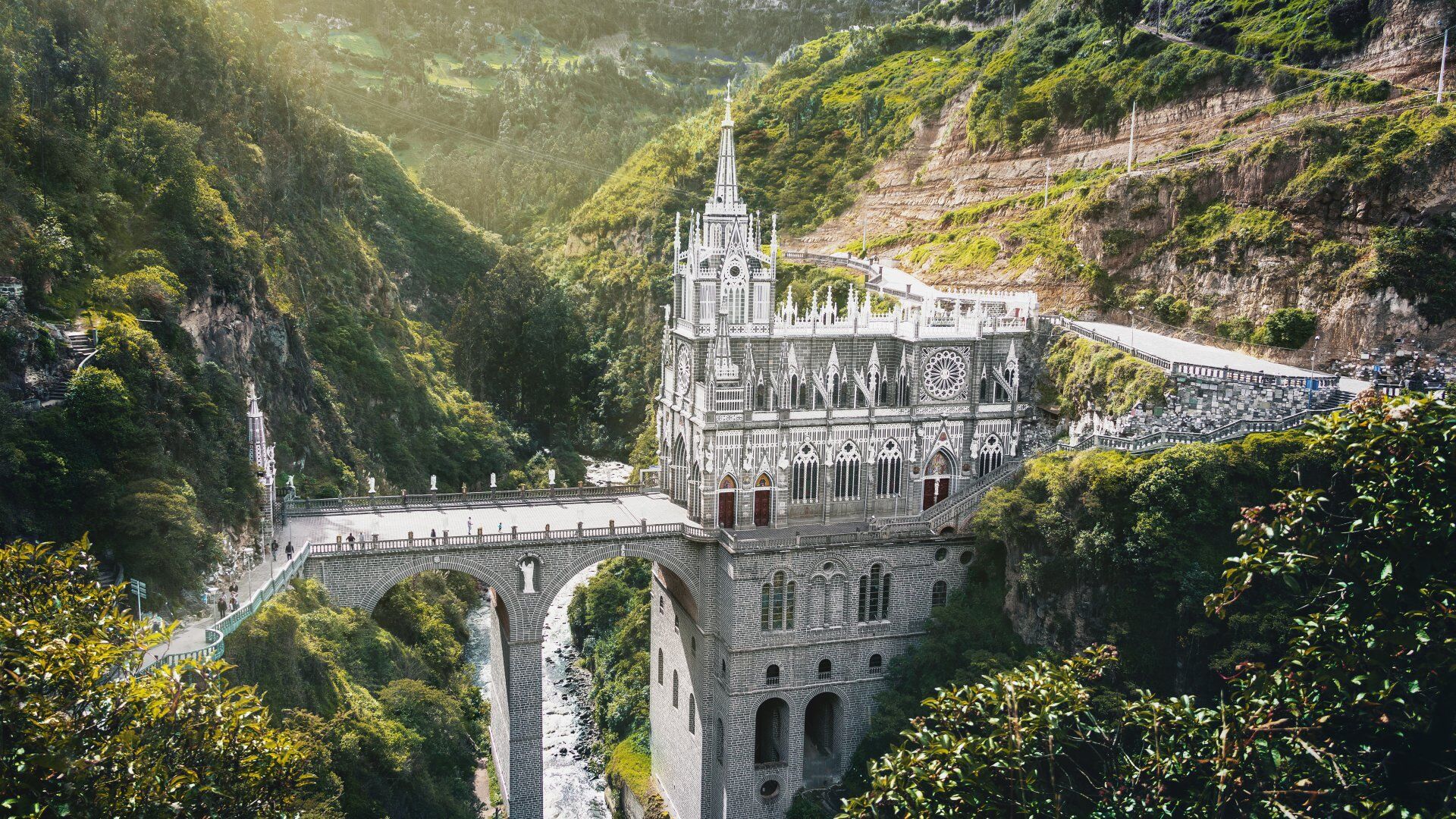 Puzzlopedia | Puzzle Las Lajas Shrine