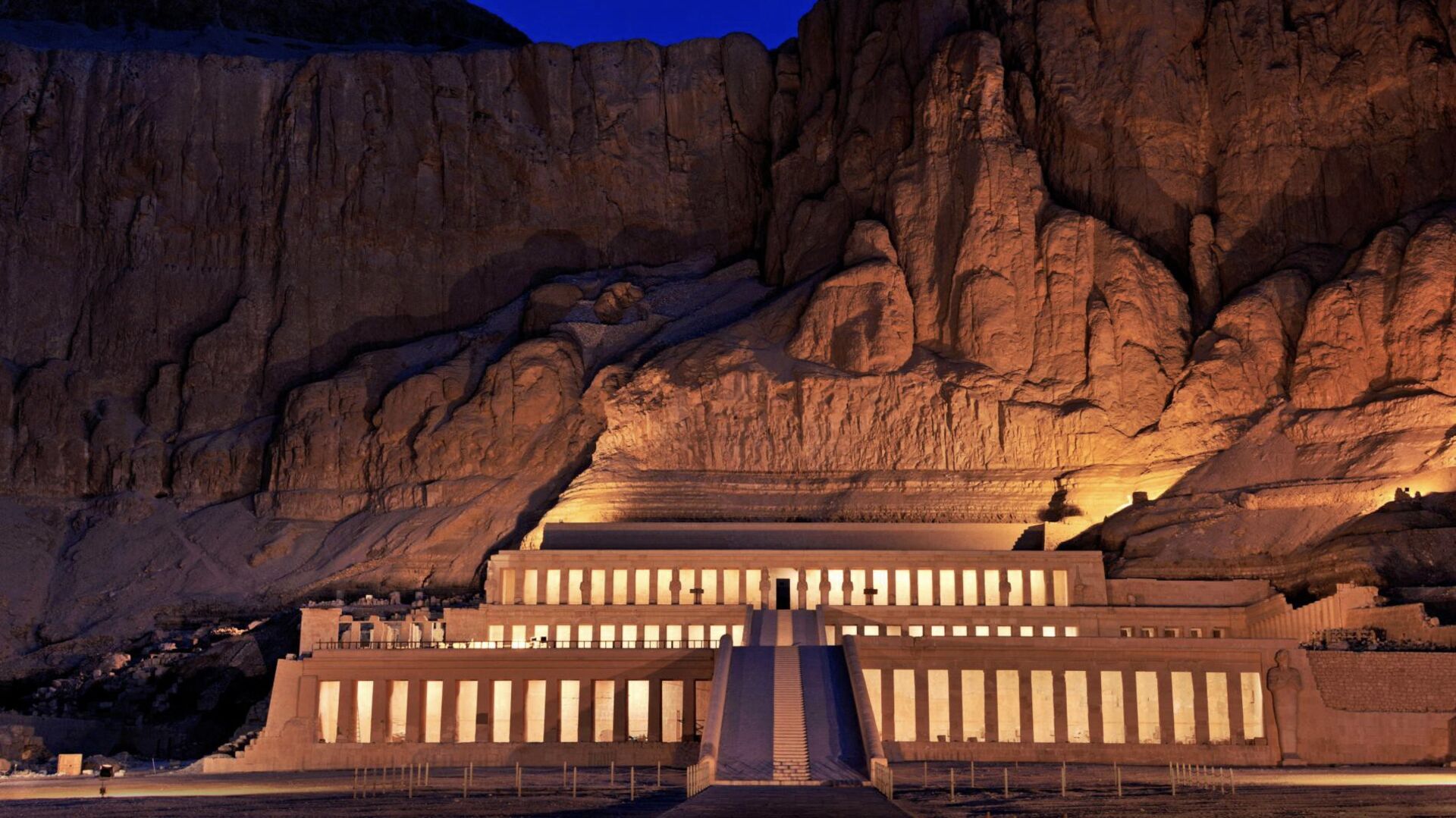 Puzzlopedia | Puzzle Mortuary Temple of Hatshepsut