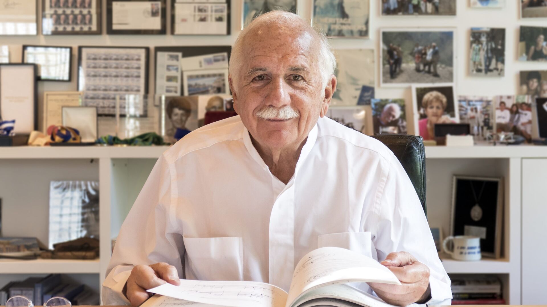 Puzzlopedia | Puzzle Moshe Safdie