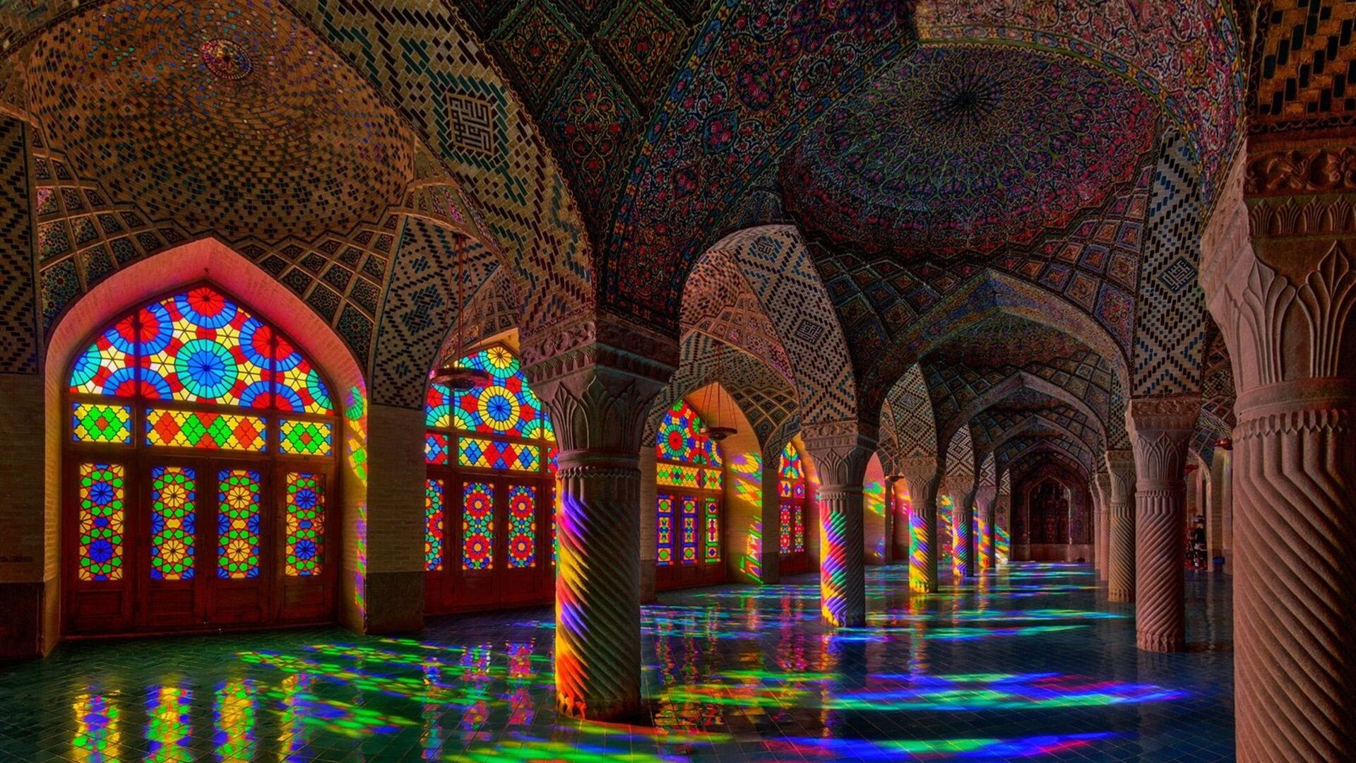 Puzzlopedia | Puzzle Nasir al-Mulk Mosque