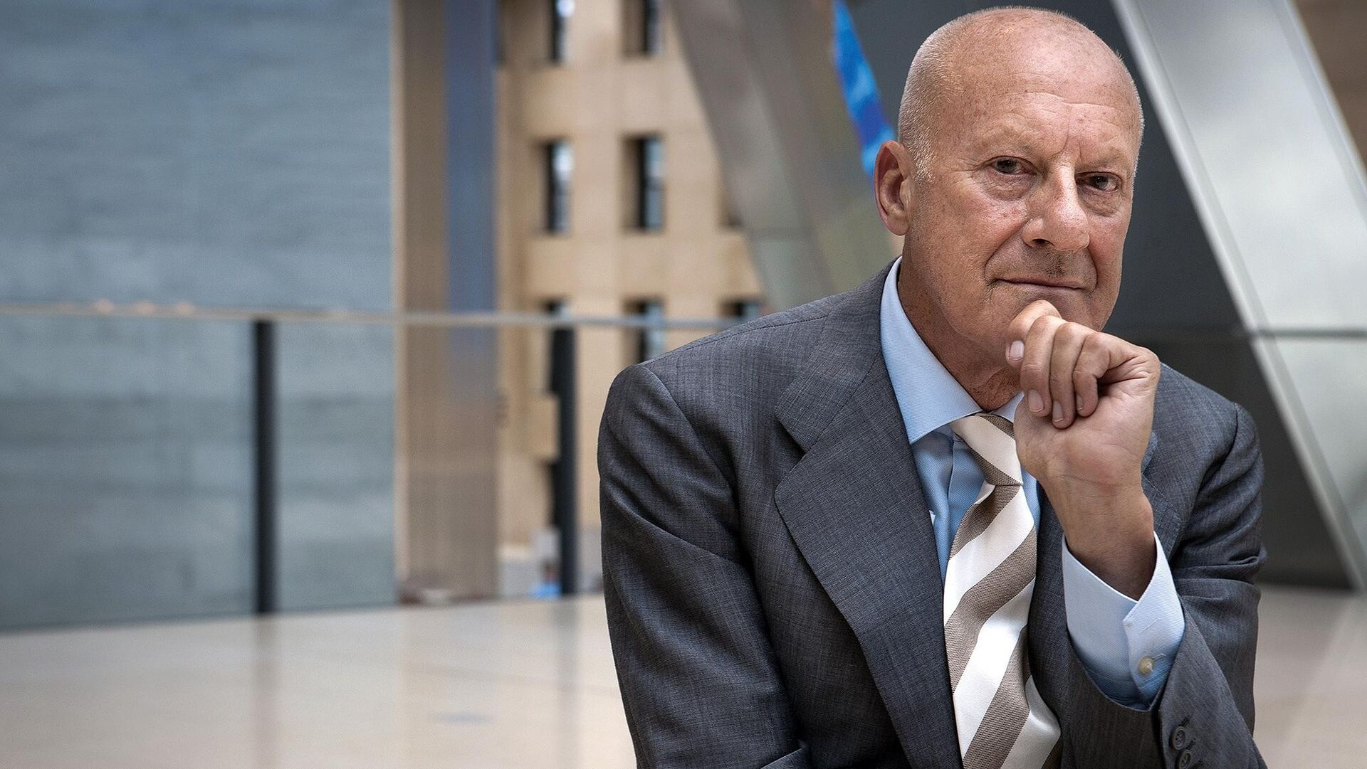 Puzzlopedia | Puzzle Norman Foster