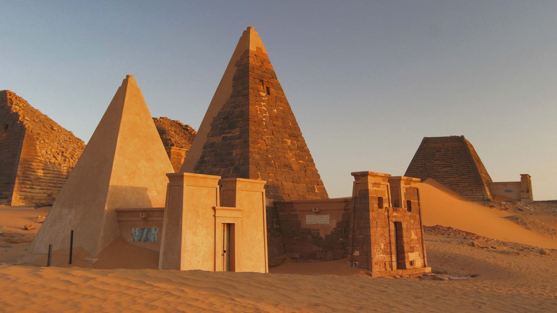 Puzzlopedia | Puzzle Nubian pyramids