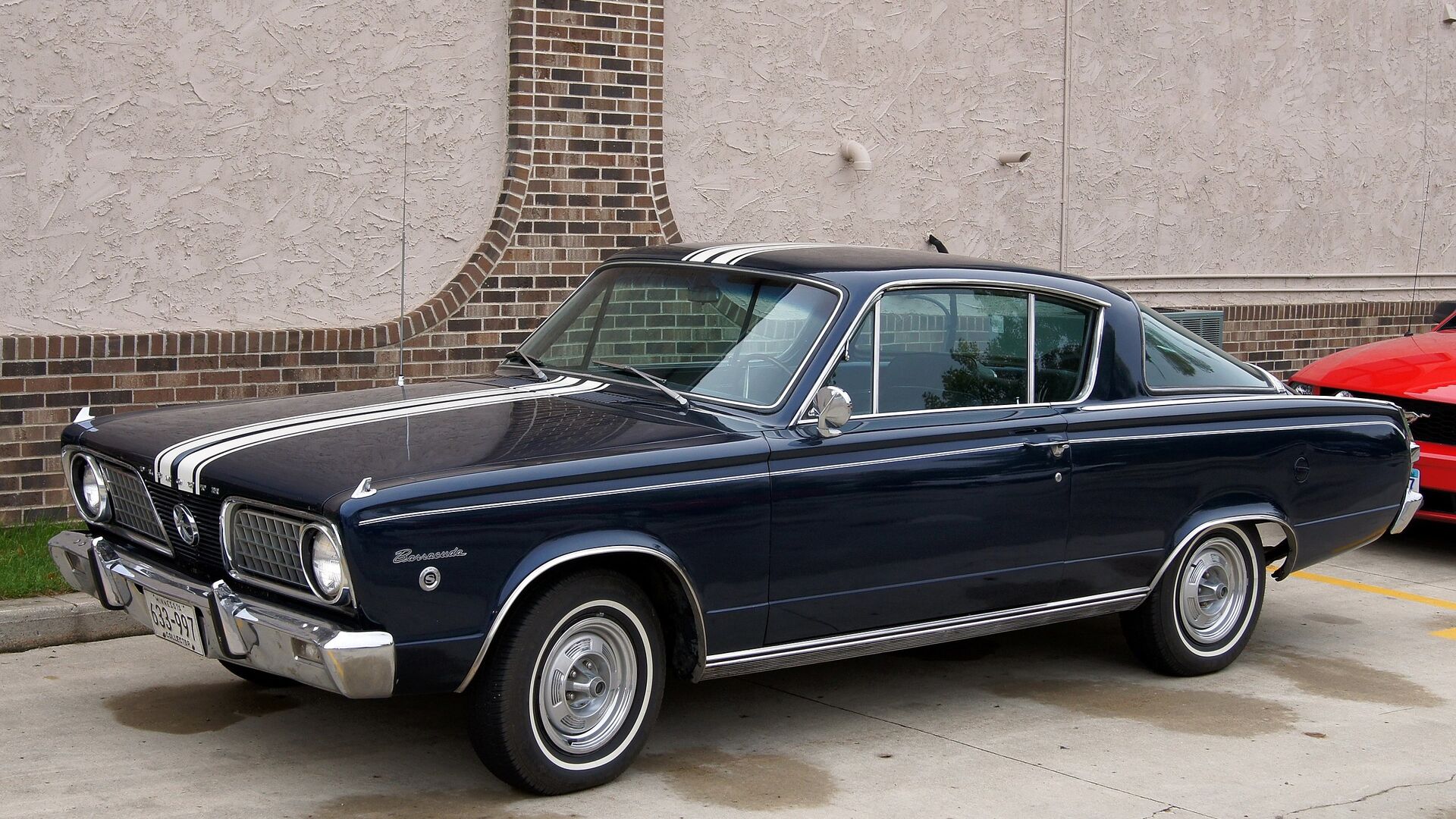 Puzzlopedia | Puzzle Plymouth Barracuda Formula S (1964)