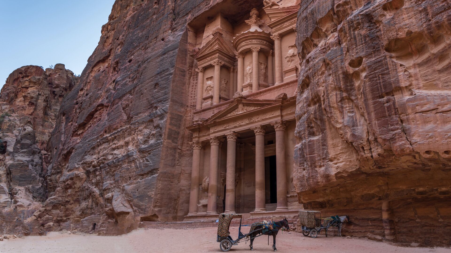 Puzzlopedia | Puzzle The Al-Khazneh - Petra (Jordan)