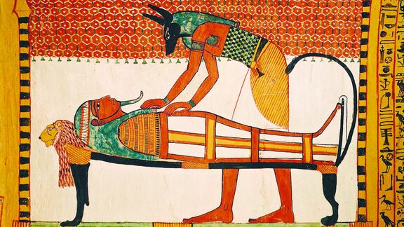 Puzzlopedia | Puzzle Anubis_attending_the_mummy_of_Sennedjem