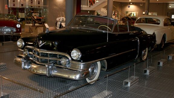 Puzzlopedia | Collection Cadillac El Dorado (1952)