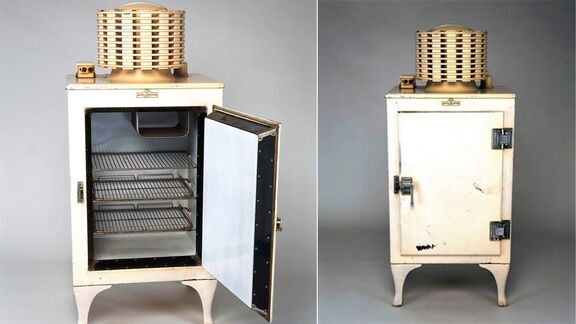 Puzzlopedia | Puzzle Domelere refrigerator