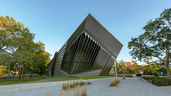 Puzzlopedia | Collection Eli and Edythe Broad Art Museum