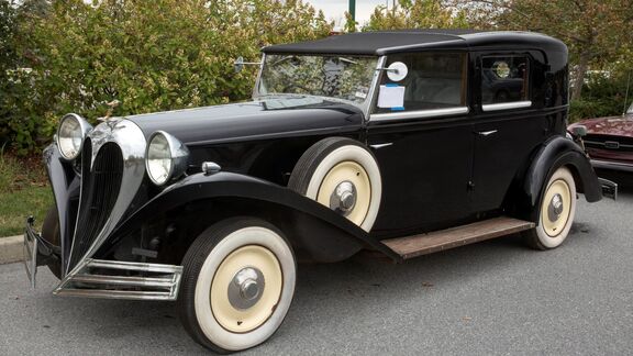 Puzzlopedia | Collection Ford Brewster Town Car (1936)