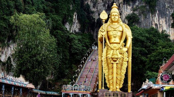 Puzzlopedia | Puzzle Lord Murugan Statue