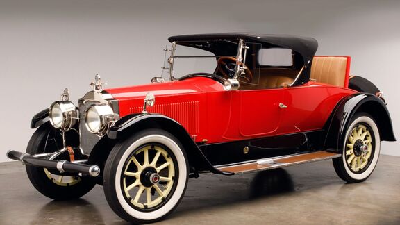Puzzlopedia | Puzzle Packard Twin 6 Roadster (1922)
