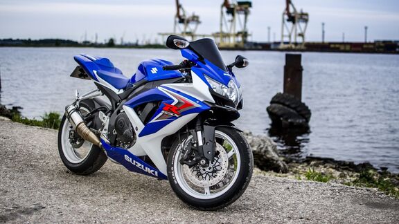 Puzzlopedia | Collection Suzuki GSX-R750