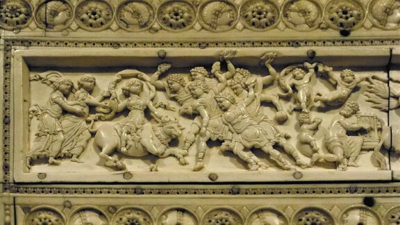 Puzzlopedia | Collection The Rape of Europa , Veroli Casket 1